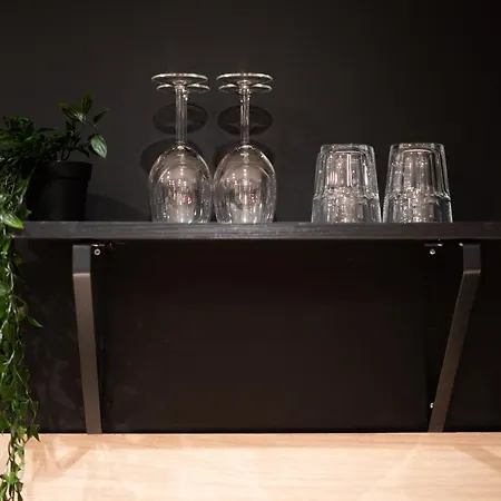 公寓式酒店 Capsule Secret - Jacuzzi - Netflix & Cinema - Jeux De Couple - Barre De Pole Dance 瓦朗西纳