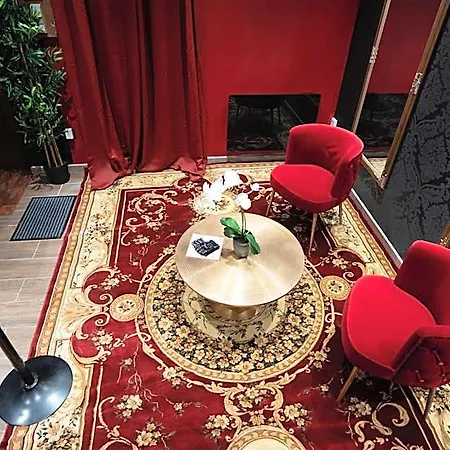 Capsule Secret - Jacuzzi - Netflix & Cinema - Jeux De Couple - Barre De Pole Dance Aparthotel Valenciennes