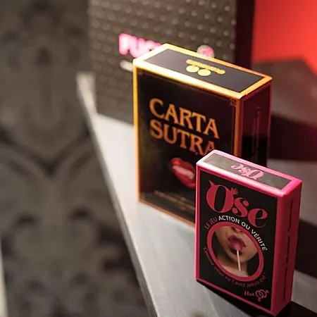 Capsule Secret - Jacuzzi - Netflix & Cinema - Jeux De Couple - Barre De Pole Dance